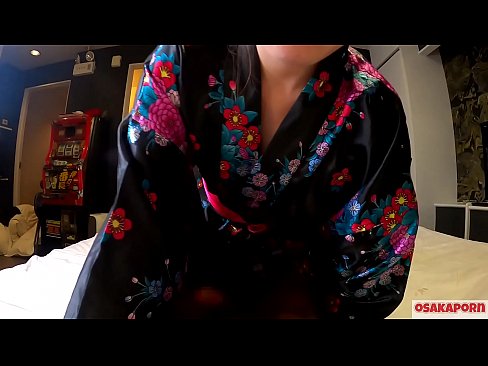 ❤️ O le teine talavou cosplay e fiafia i feusua'iga e fa'atama'ita'i ma se squirt i se fafine ti'eti'e solofanua ma se blowjob. Teine Asia ma pusi fulufulua ma susu aulelei i toniga Iapani masani i ata vitiō faʻaalia le masturbation ma meataalo fuck. Sakura 3 OSAKAORN. Pono Tulaga ❌️❤